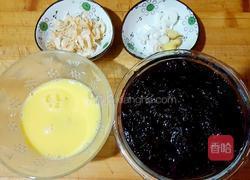 虾皮紫菜汤的做法图解1