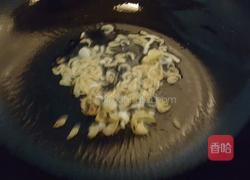 虾皮紫菜汤的做法图解3