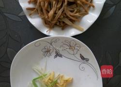 黄花卤刀削面的做法图解3