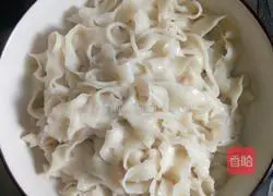 Illustration of how to make Huanghua Braised Sliced Noodles 11