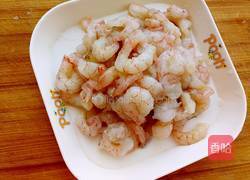 韭菜鸡蛋虾仁饺子馅的做法图解3