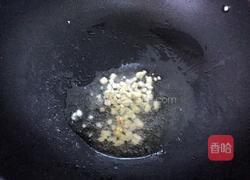 酸菜炖五花肉的做法图解4