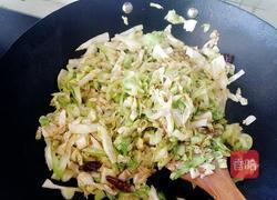 酸辣包菜丝的做法图解7