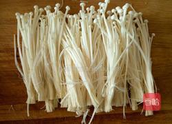 蒜香金针菇的做法图解1