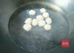 鲜菇豆腐汤的做法图解7