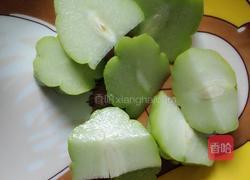 佛手瓜黄豆鸡脚汤的做法图解4