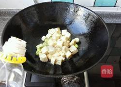 葱炒豆腐的做法图解7