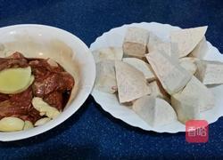 排骨炆芋頭的做法图解1