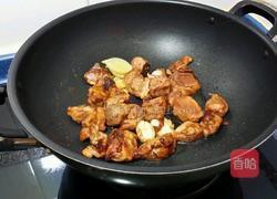 排骨炆芋頭的做法图解3