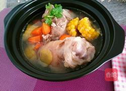 胡萝卜玉米骨头汤的做法图解9