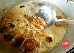 香菇土豆炖鸡块的做法图解9