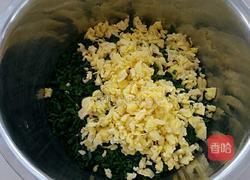 鸡蛋韭菜饺子馅的做法图解5