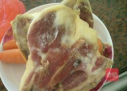 红烧咸鸭腿的做法图解1