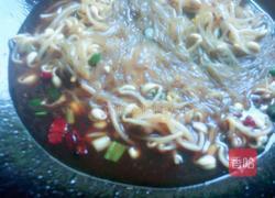 黄豆芽炒粉丝的做法图解6