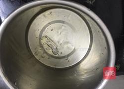 双色荔枝果冻的做法图解2