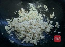 榨菜肉丝炒高粱饭的做法图解6
