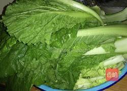 小白菜炖冻豆腐的做法图解1