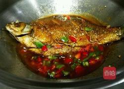 五彩茄汁鱼的做法图解6