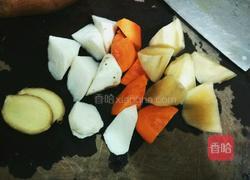 雪莲山药清鸡汤的做法图解2