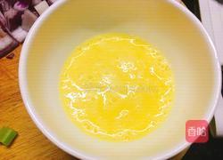 鳗鱼炒饭的做法图解3