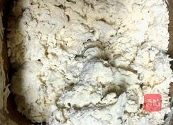 梅菜扣肉饼的做法图解3