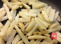 孜然土豆条的做法图解2