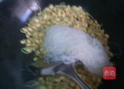 韭菜豆芽炒粉丝的做法图解6