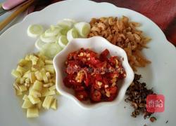 双椒海米肉丁的做法图解2