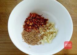 凉拌洋葱木耳的做法图解5