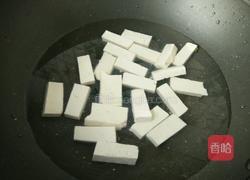 豌豆苗烩豆腐的做法图解3