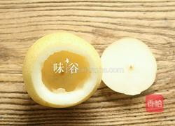 川贝母炖雪梨的做法图解3