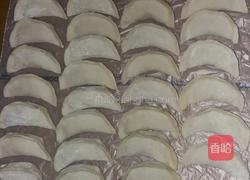 韭菜粉丝饺子的做法图解4