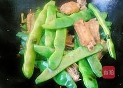 东北排骨炖豆角的做法图解8