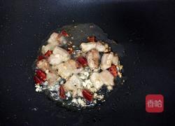 干锅手撕包菜的做法图解3