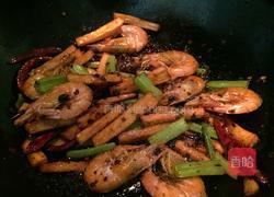 特色干锅虾的做法图解7