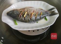 葱油鲫鱼的做法图解3