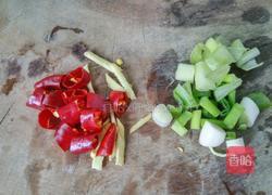 葱油鲫鱼的做法图解4