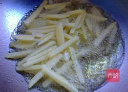 土豆条炒蒜苔的做法图解3