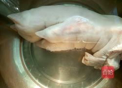 香辣脆皮猪蹄的做法图解1