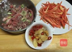 萝卜泡菜牛肉的做法图解3