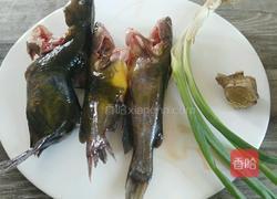 烩黄辣丁的做法图解1