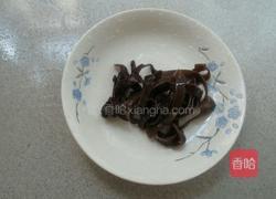 白菜木耳的做法图解4