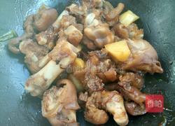 土豆焖猪脚的做法图解11