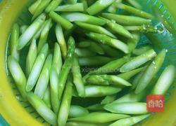 芦笋虾仁羊肚菌的做法图解5