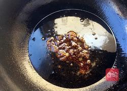 卤猪蹄子的做法图解5