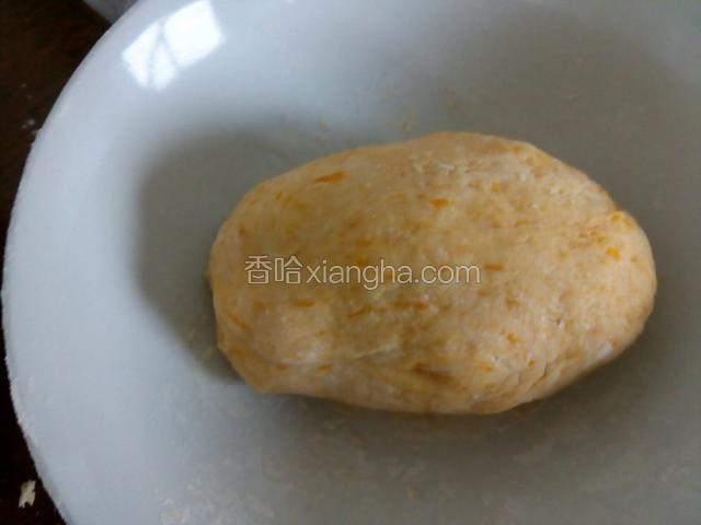 揉成面团