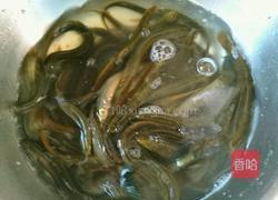 红烧泥鳅的做法图解1