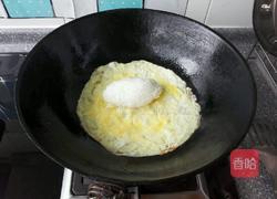 奶香鸡翅咖喱蛋包饭的做法图解4