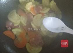 辣肠炒角瓜的做法图解6