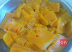 香酥南瓜饼的做法图解1